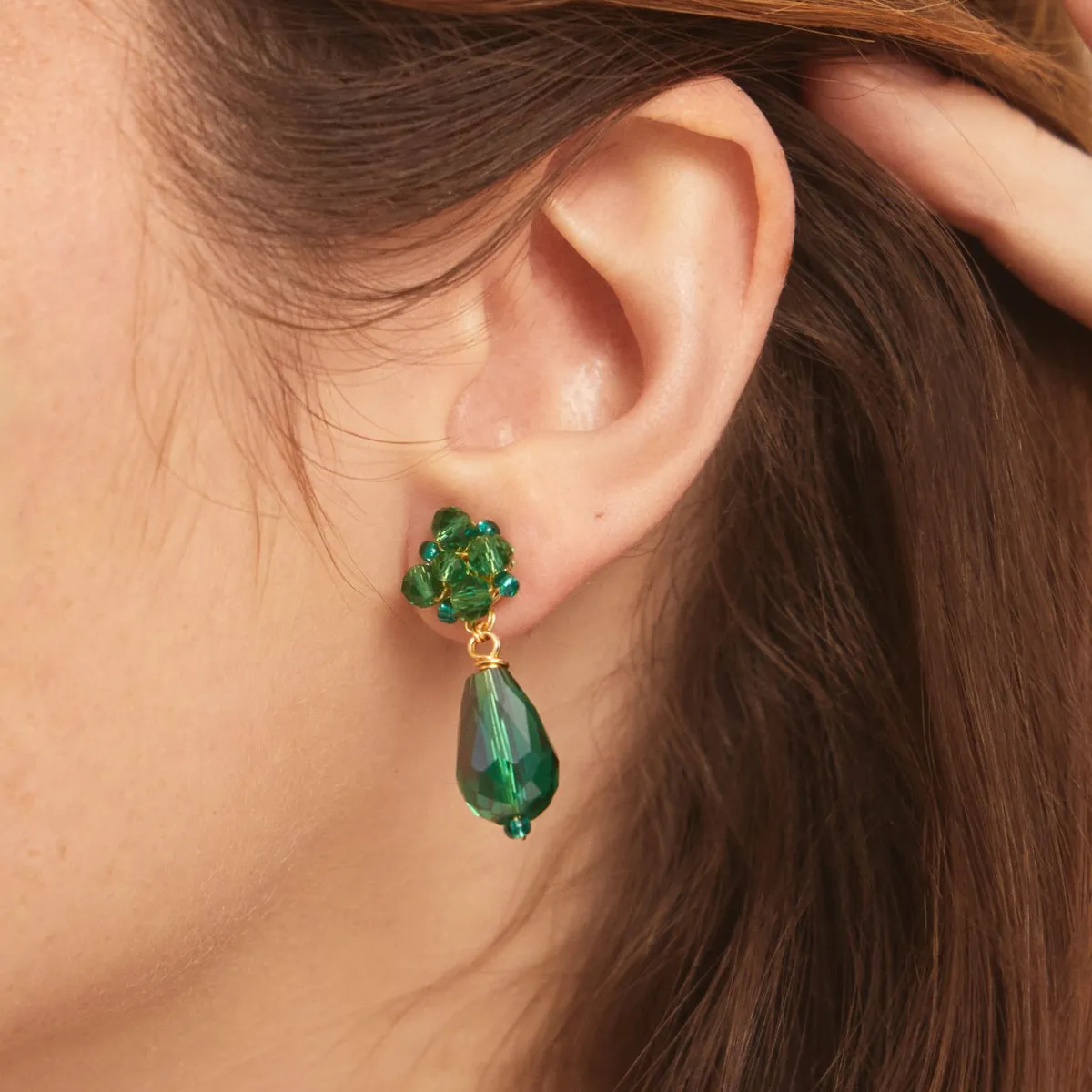 SAMANTHA PINTO HANDMADE ACCESSORIES - Aretes Amarella Verde Jade