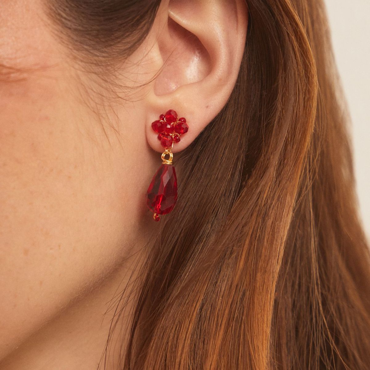 SAMANTHA PINTO HANDMADE ACCESSORIES - Aretes Amarella Rojo