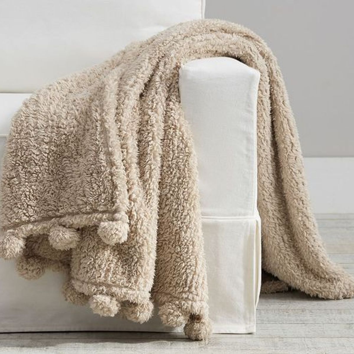 GENERICO - Manta pompón beige decoraline home