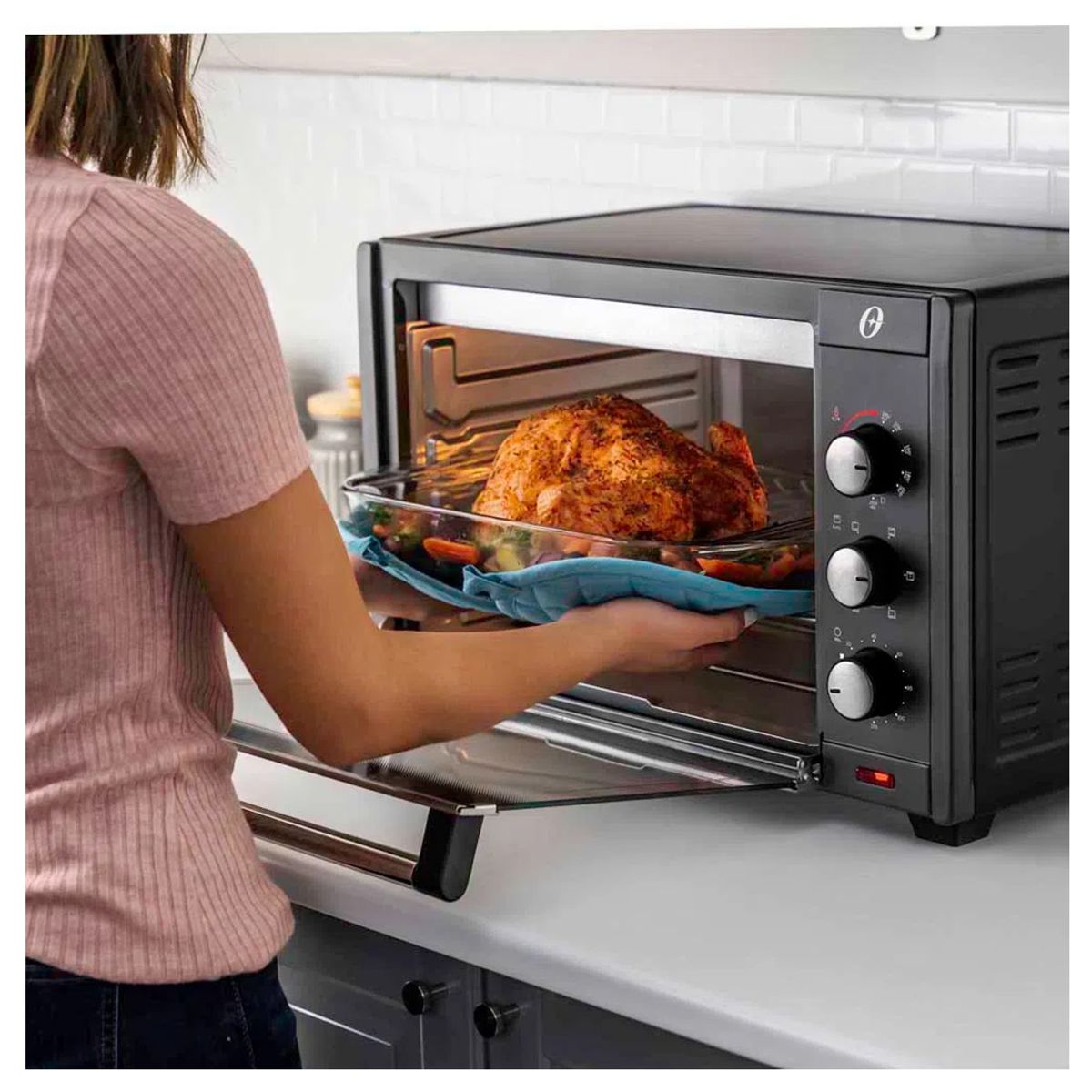 OSTER - Horno Elèctrico 45 litros Oster TSSTTV0045 con Tecnología de convección