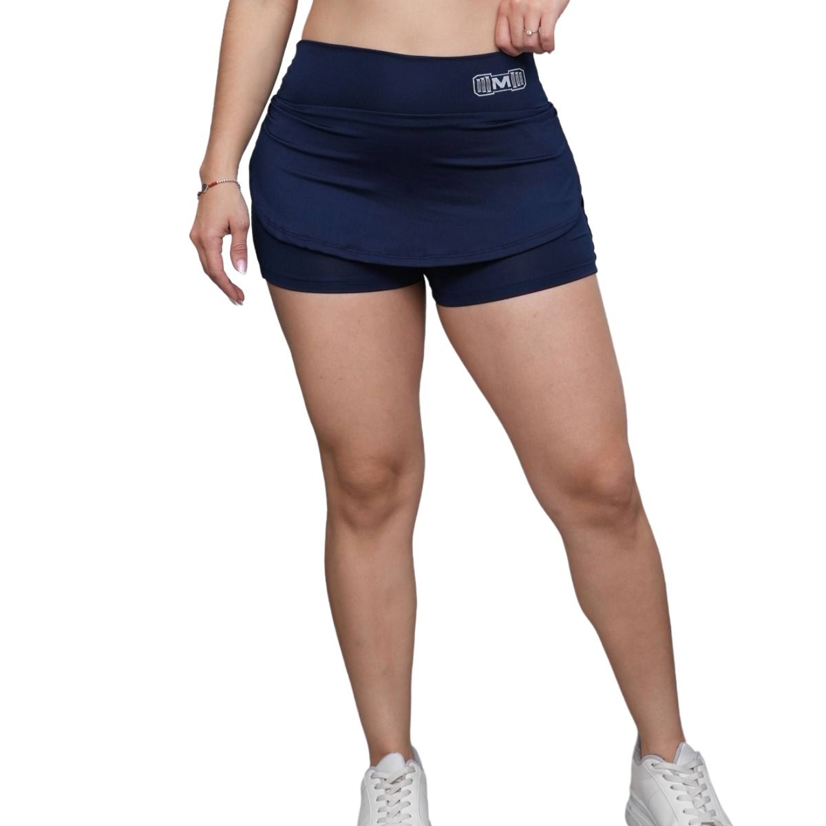 M MUSCLE MUSEUM - Short Falda Deportivo Color Azul Acero para Mujer
