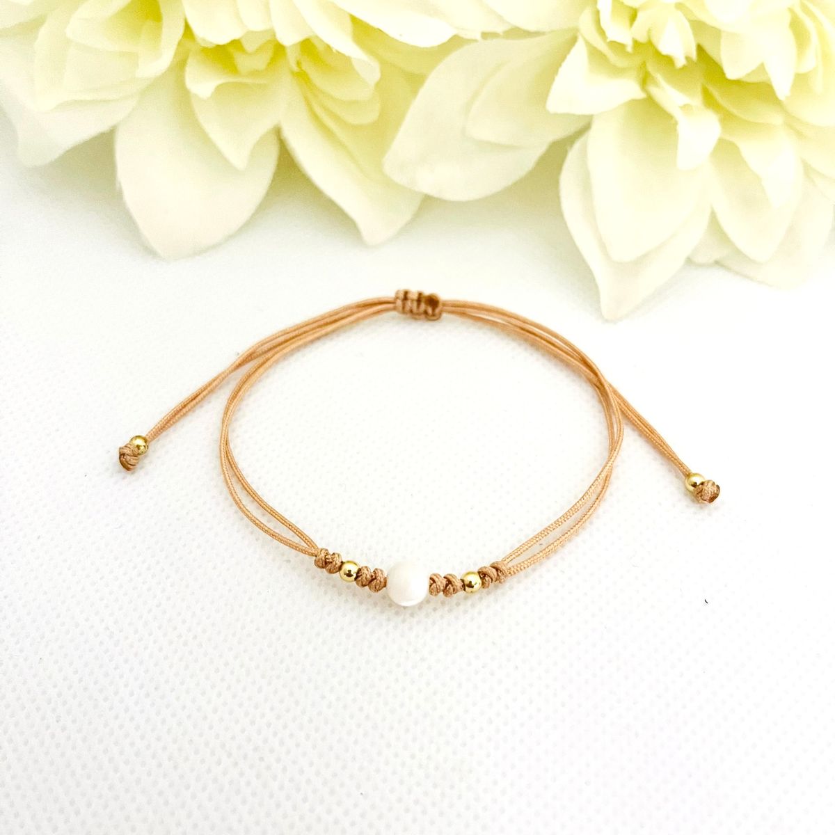 GENERICO - Pulsera Regulable Hilo Acero y Perla Checa  Karen