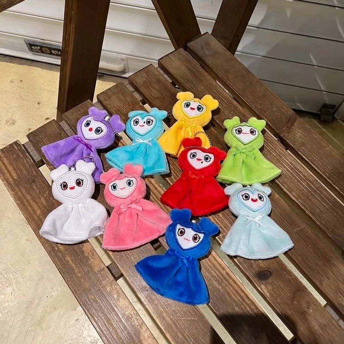 GENERICO - Paquete de 9 llaveros Lovelys peluche coreano peluche TWICE