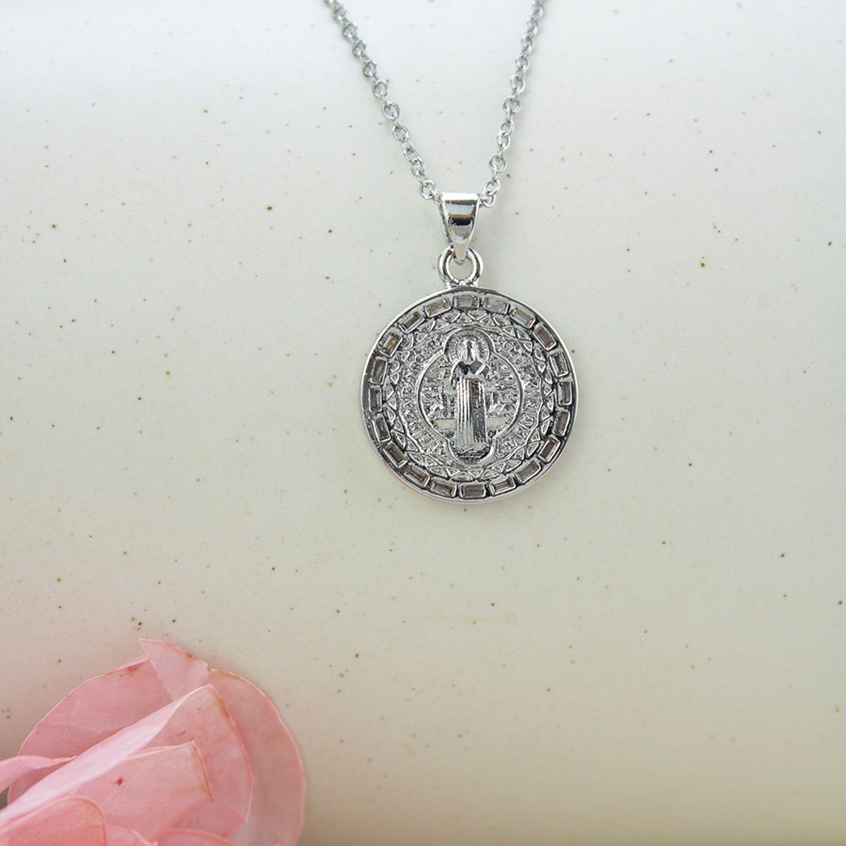 CLEO JOYAS & ACCESORIOS - Collar San Benito Dorado