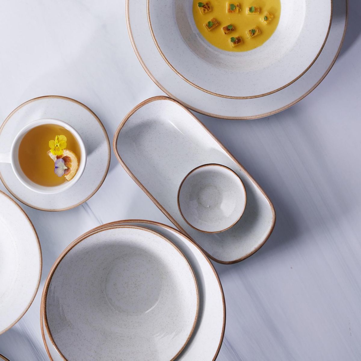 CORONA - Bandeja Cilantros 266X128 Cm Beige-Vajillas Corona