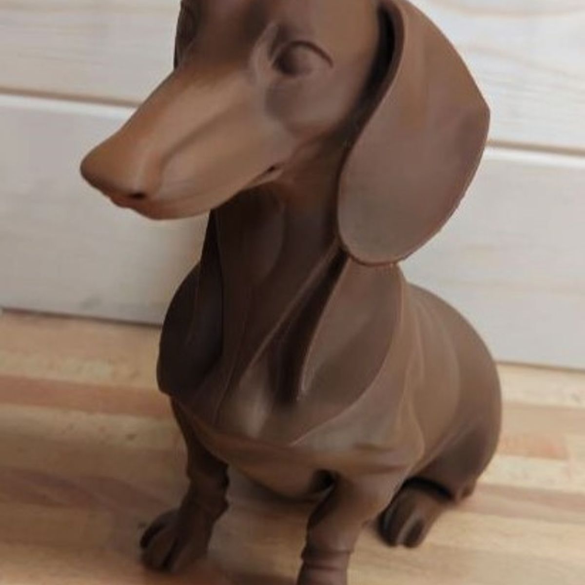 GENERICO - ADORNO EXCLUSIVO PERRO SALCHICHA MARRON 23cm x 11cm x 24cm