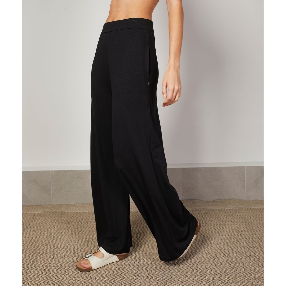 RISING DRAGON - Palazzo La Fashion - Negro