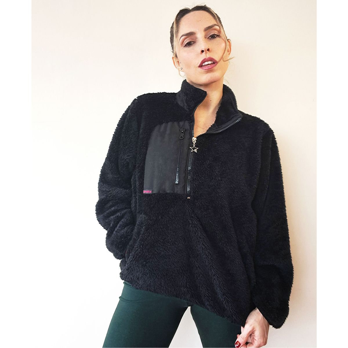 KINETIX - Casaca Polera Casual Kinetix Teddy Oversized Negro Mujer