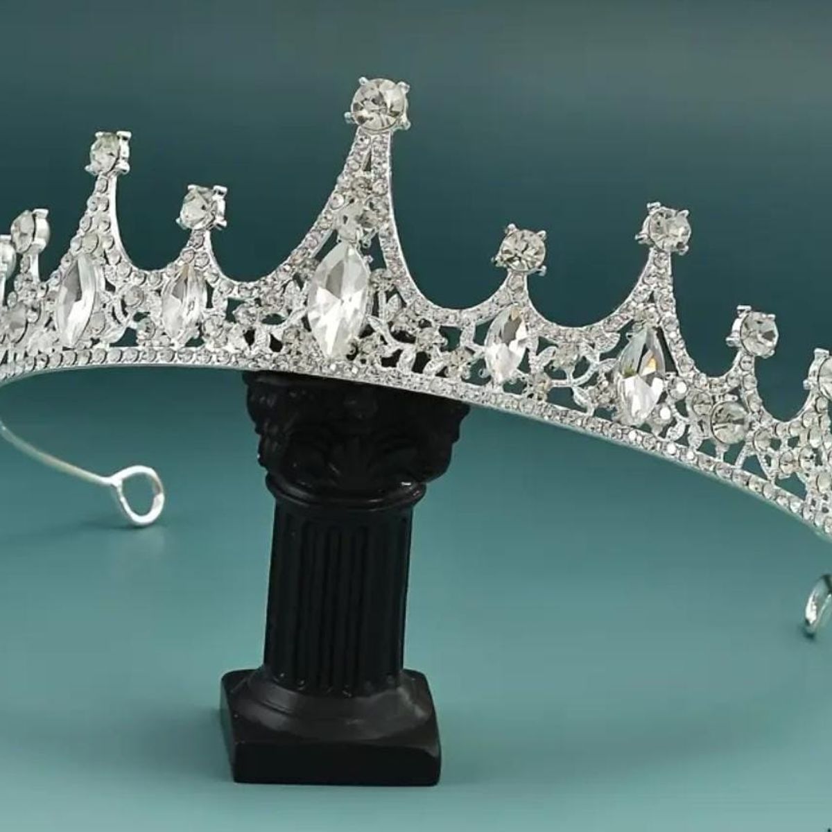 GENERICO - Tiara Corona Clásica para Cumpleaños Graduaciones Plateado