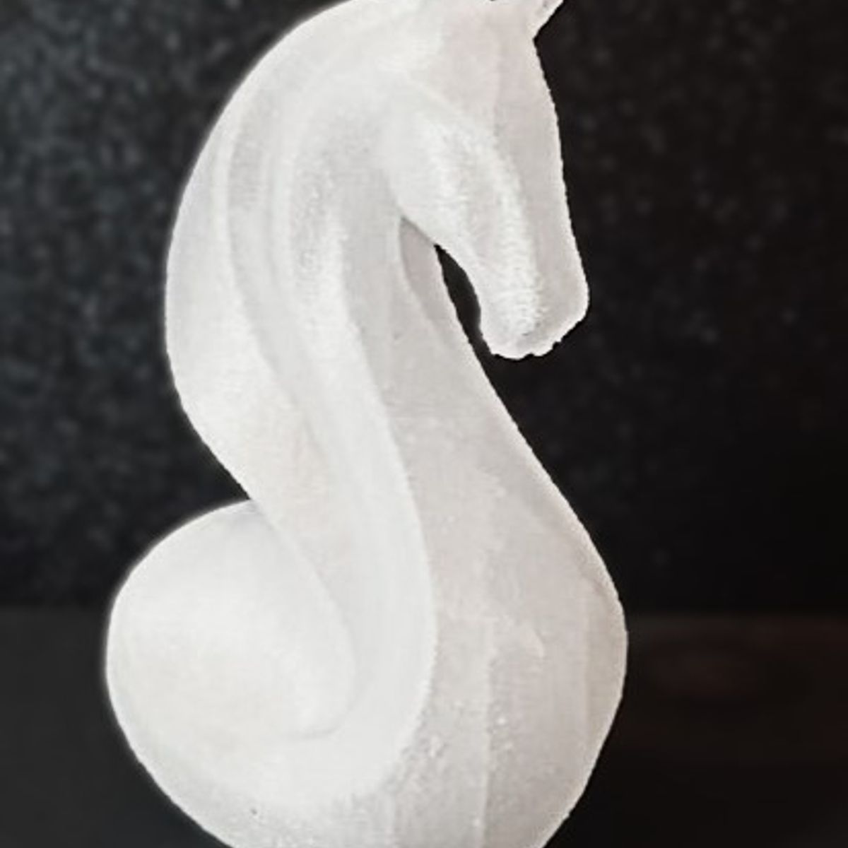 GENERICO - ADORNO EXCLUSIVO CABALLO BLANCO 23cm x 13cm x 14cm