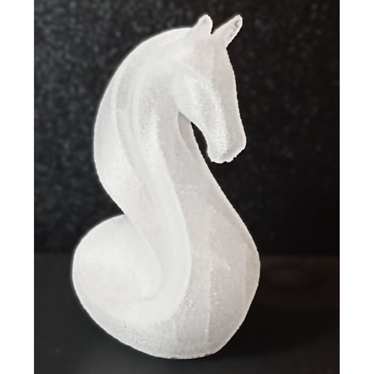 GENERICO - ADORNO EXCLUSIVO CABALLO BLANCO 23cm x 13cm x 14cm