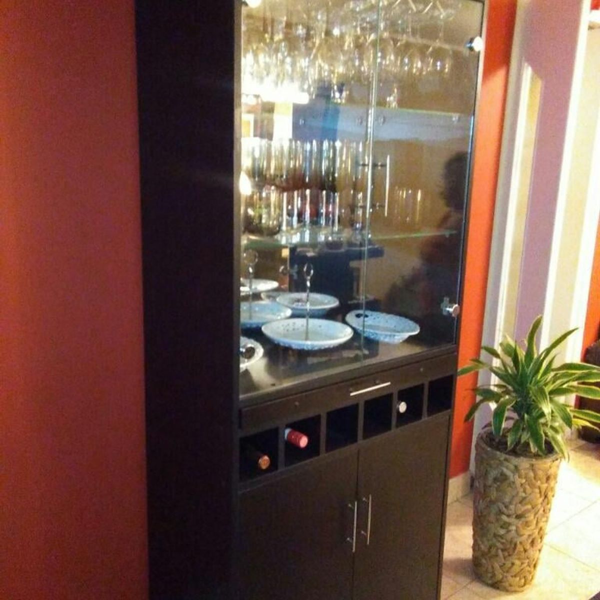 GENERICO - VITRINA CLARA  - LA CASA DEL MUEBLERO - WENGUE