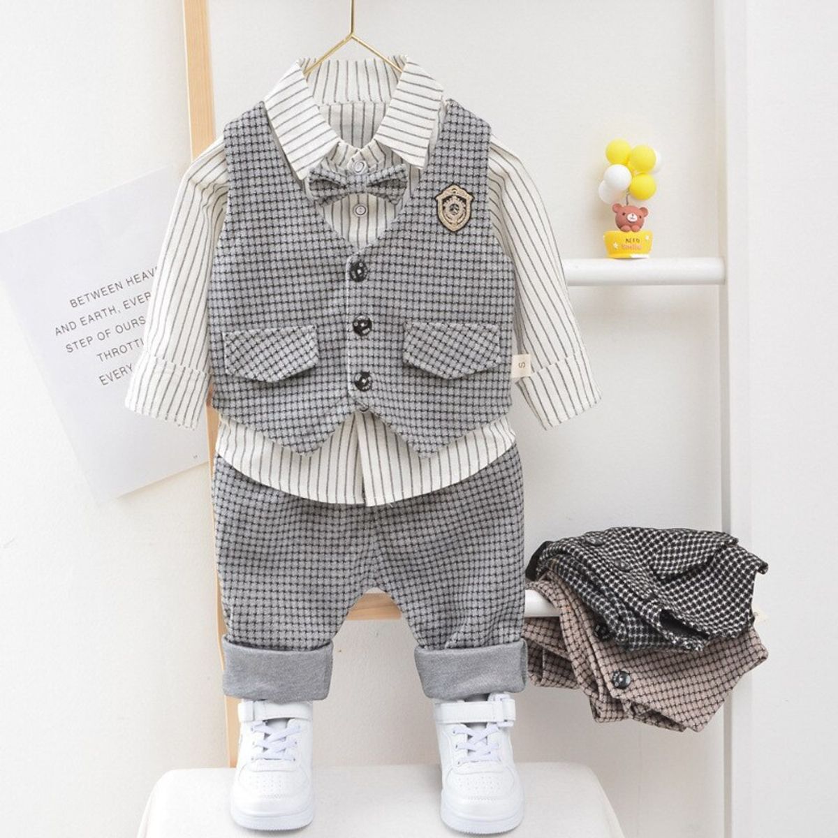 GENERICO - TERNO  DE NIÑO DE 4 PIEZAS - PANTALON + CHALECO + CAMISA + CORBATA MICHI