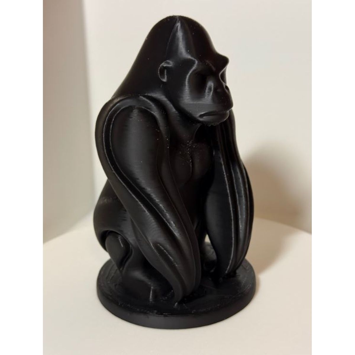 GENERICO - ADORNO EXCLUSIVO GORILA NEGRO 23cm x 14cm x 15cm