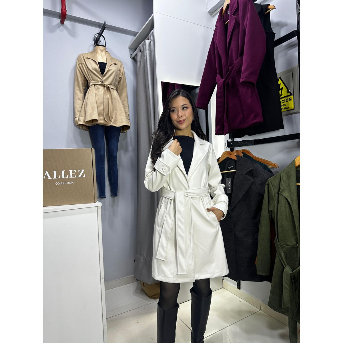ALLEZ COLLECTION - ABRIGO GALA - CUERINA - ELEGANTE