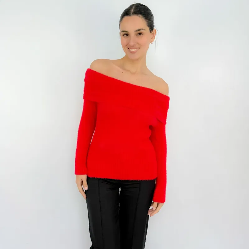 INTROSPECTIVA MODA - CHOMPA OFF SHOULDER TEJIDO PELUCHE BRISA
