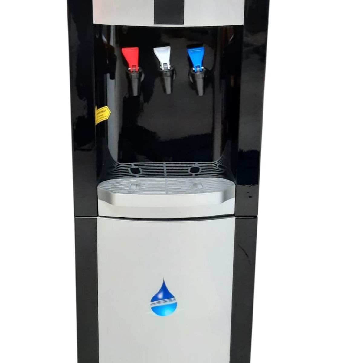 GENERICO - DISPENSADOR DE AGUA CON FILTROS Y CABINA 16L-CGE