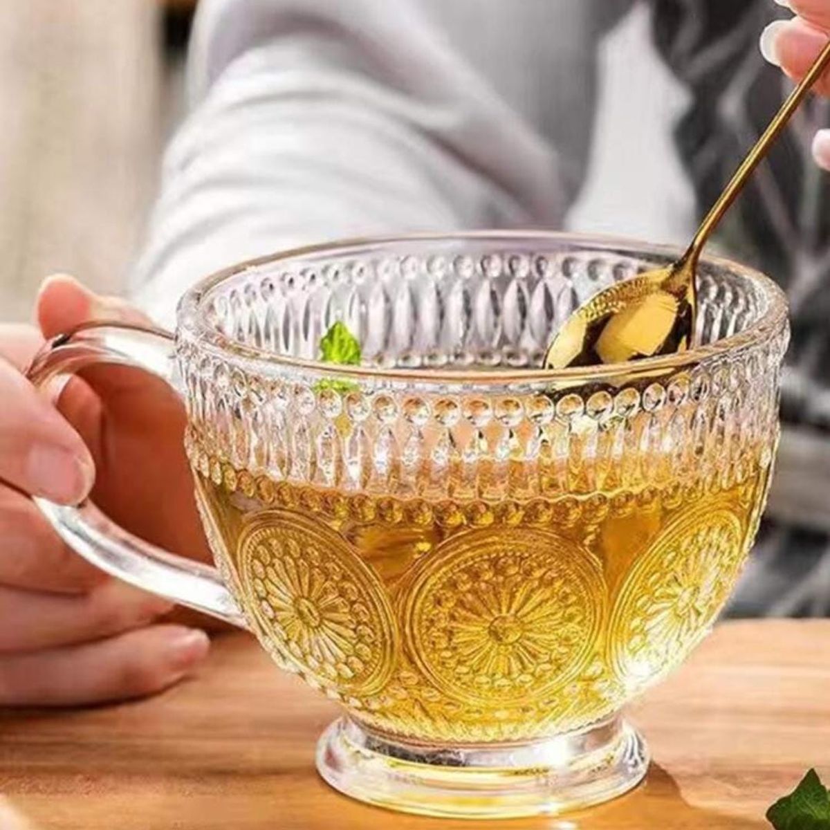 GENERICO - 64 tazas grandes de vidrio labrado Caja al por mayor