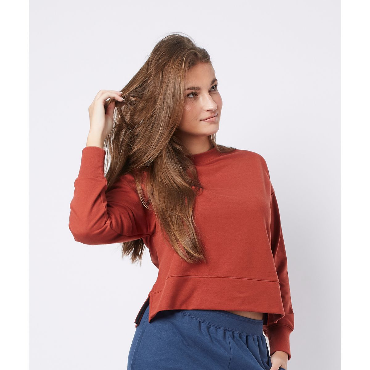 RISING DRAGON - Polo Boxy Manga Larga - Terracota