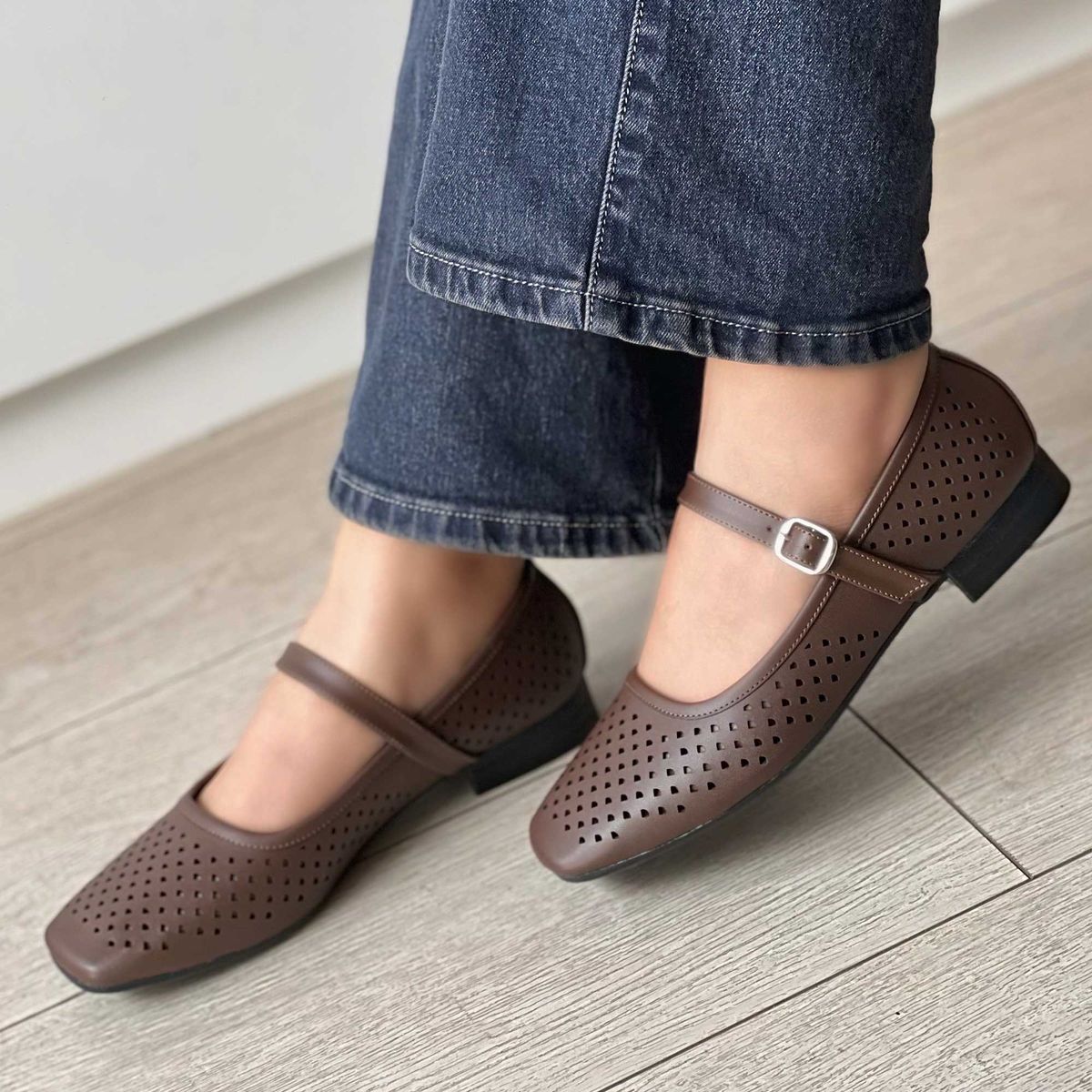 GENERICO - MARRON BALERINA WONDI PARA MUJER TOP