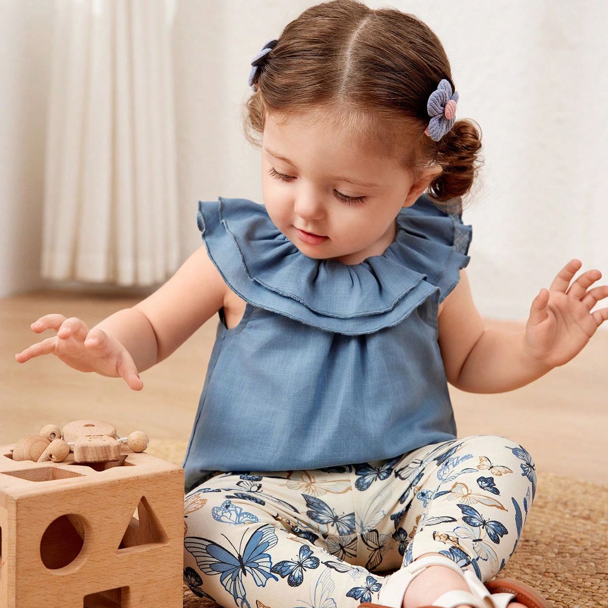 GENERICO - Conjunto Aurora blusa con volantes y leggings de mariposas