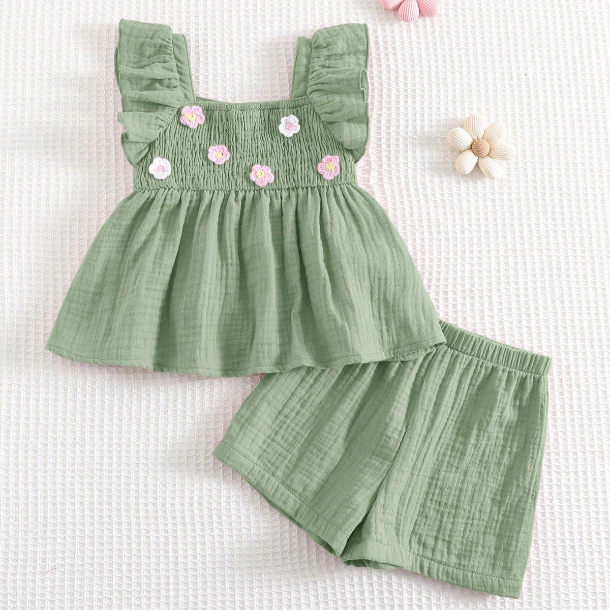 GENERICO - Conjunto Cleo blusa con flores en relieve y short a juego