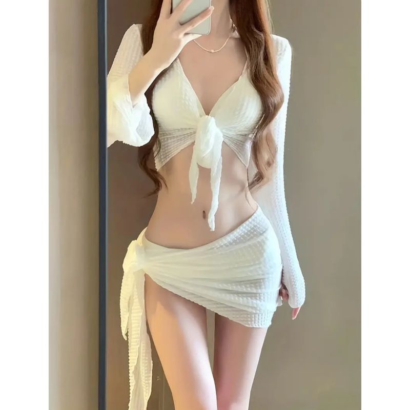 GENERICO - BIKINI 4 PIEZAS CON COPA Y FORRO INTERNO