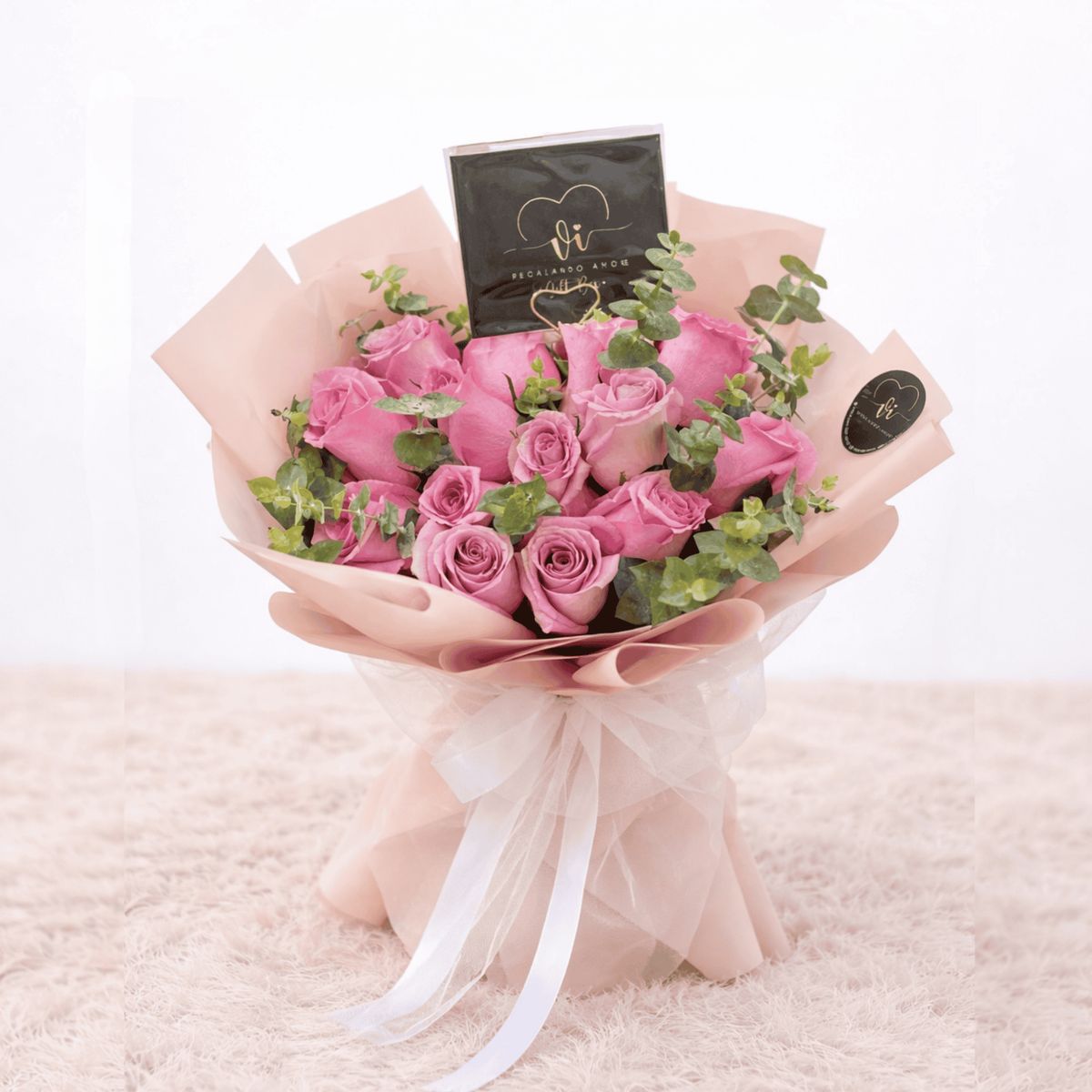 GENERICO - Ramo Violeta  14 Rosas Lila o Rosadas - Ramo de flores