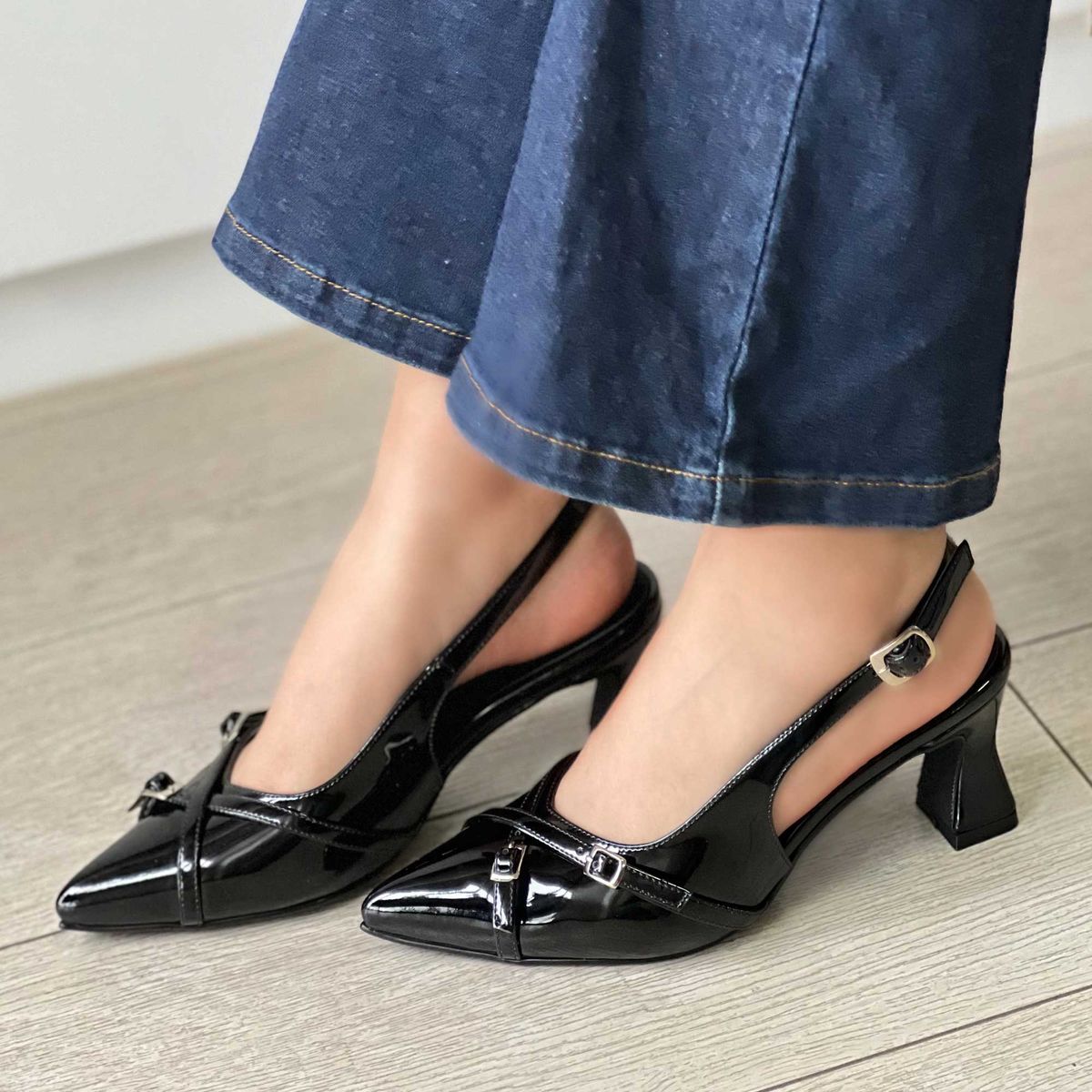 GENERICO - ESTILETO NEGRO CHAROL TACO 7 KIRA PARA MUJER