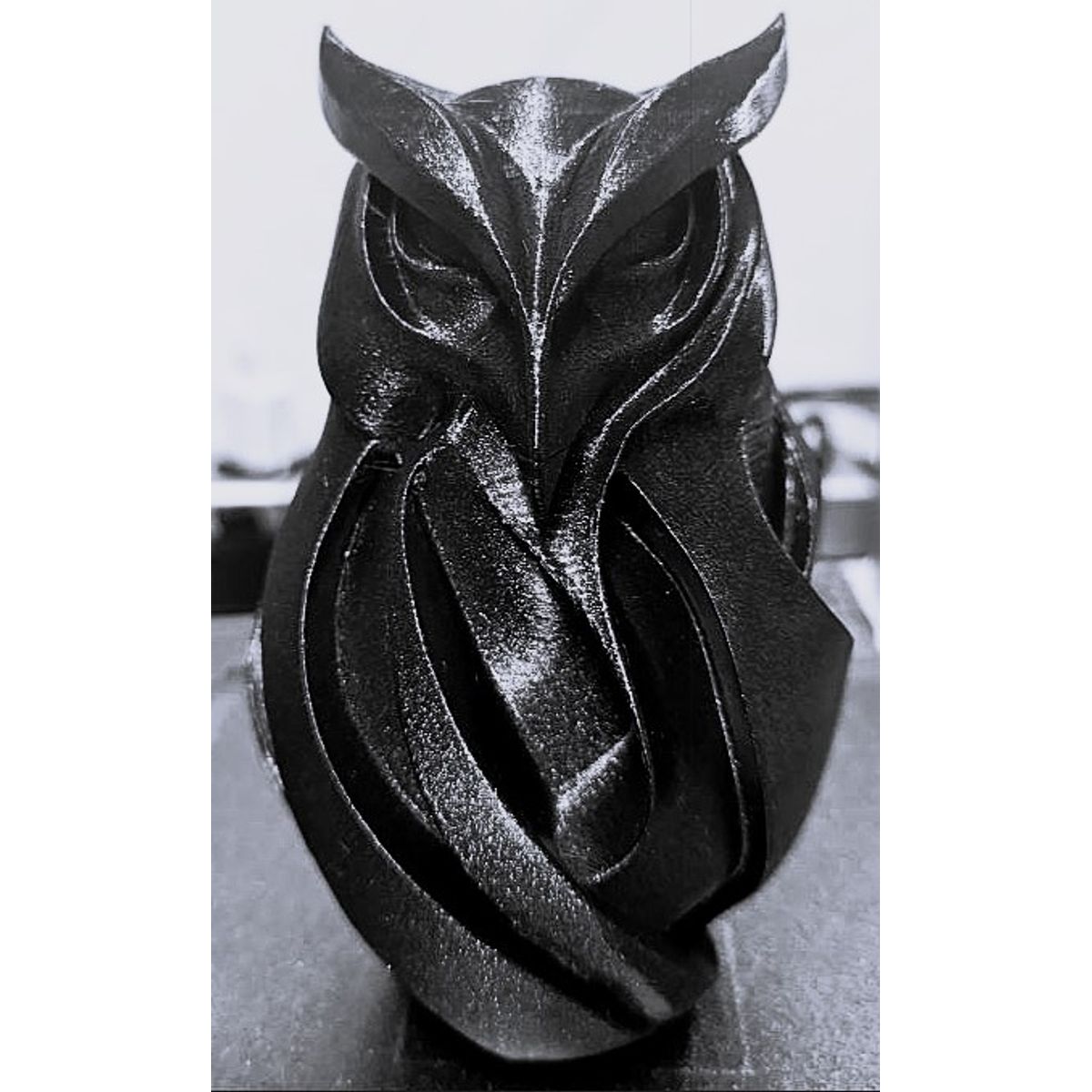 GENERICO - ADORNO EXCLUSIVO BUHO NEGRO 23cm x 14cm x14cm