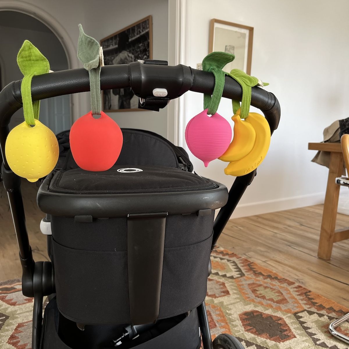 OLI & CAROL - Portachupon Ana Banana