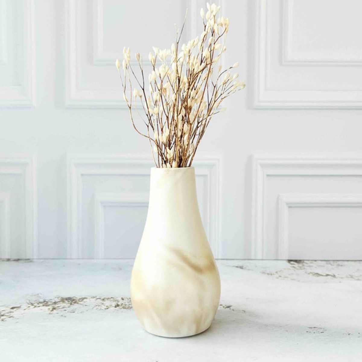 CONKRETE - Florero de Cemento Clásico + Flores Preservadas