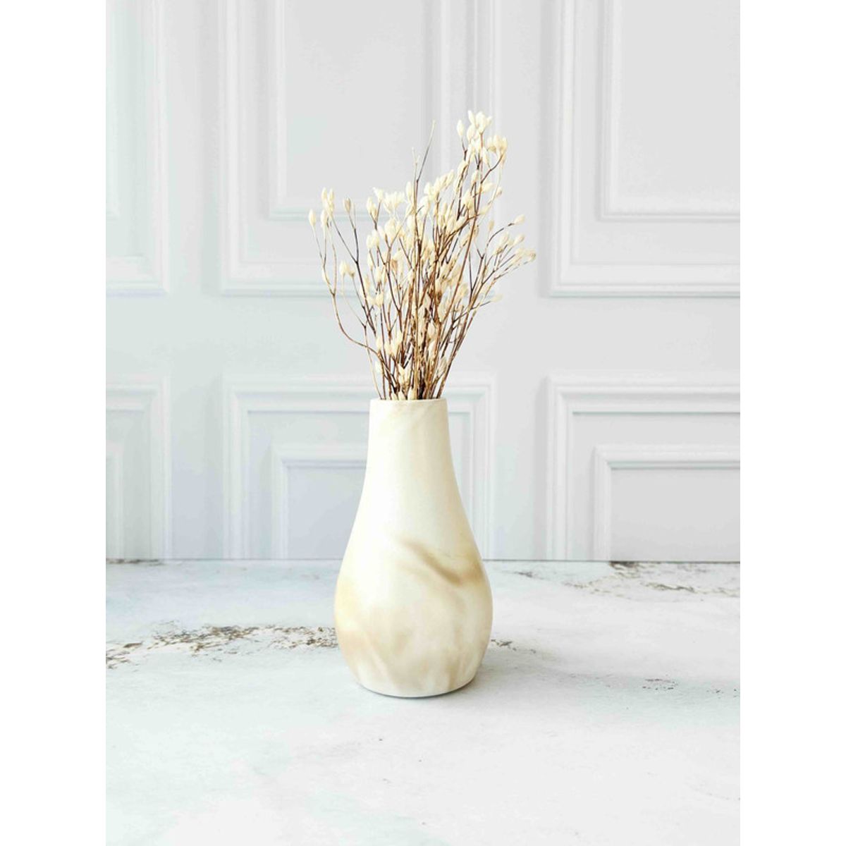 CONKRETE - Florero de Cemento Clásico + Flores Preservadas