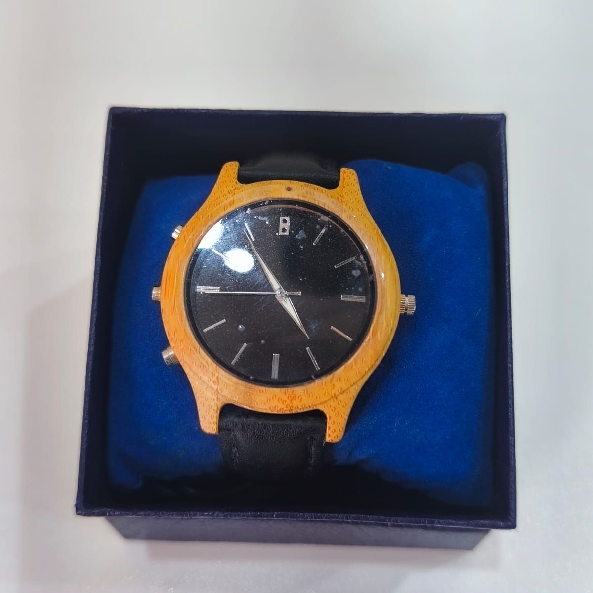 OEM - Audífono Pinganillo Reloj Espía