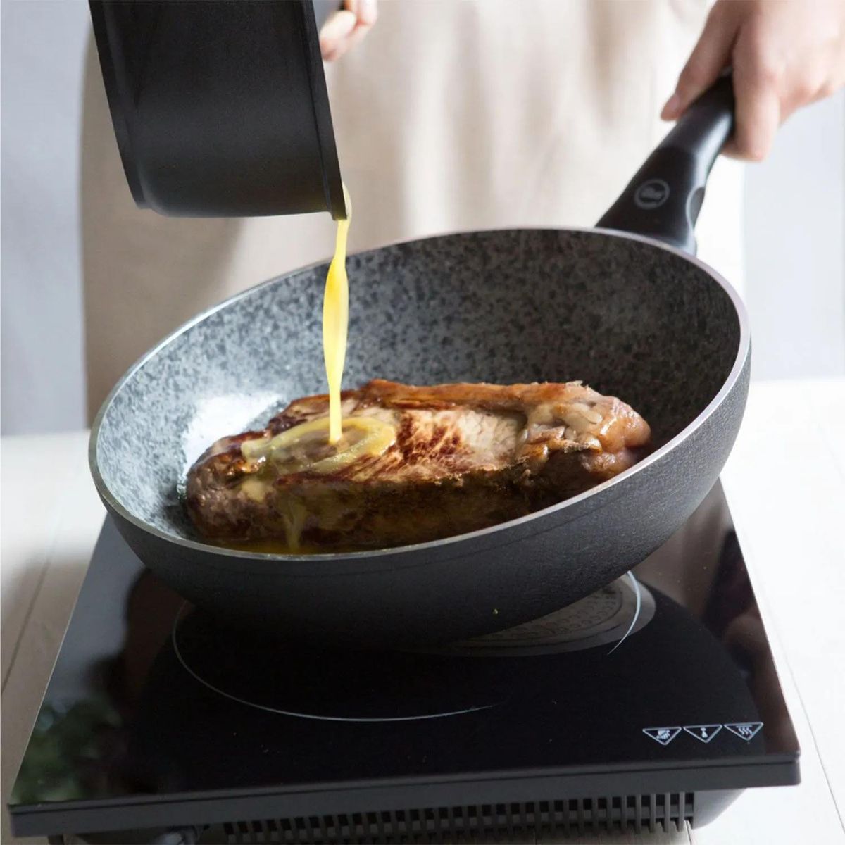 ILKO - Sarten Antiad Wok 28Cm Black Granite-Ilko