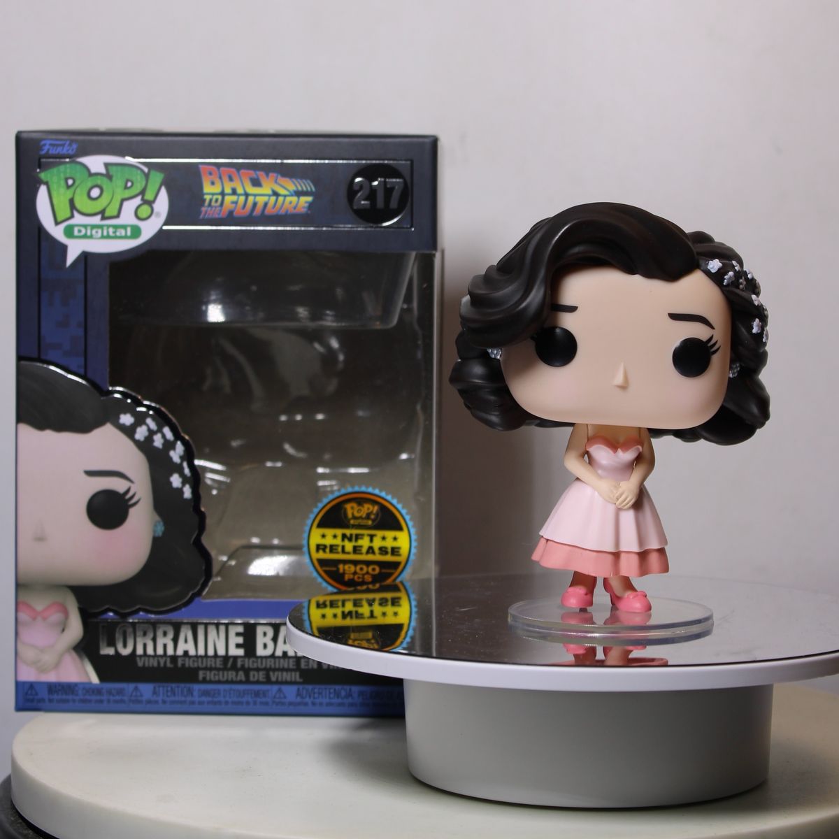 FUNKO - LORRAINE BAINES BACK FUTURE VOLVER FUTURO #217 1900 PZAS
