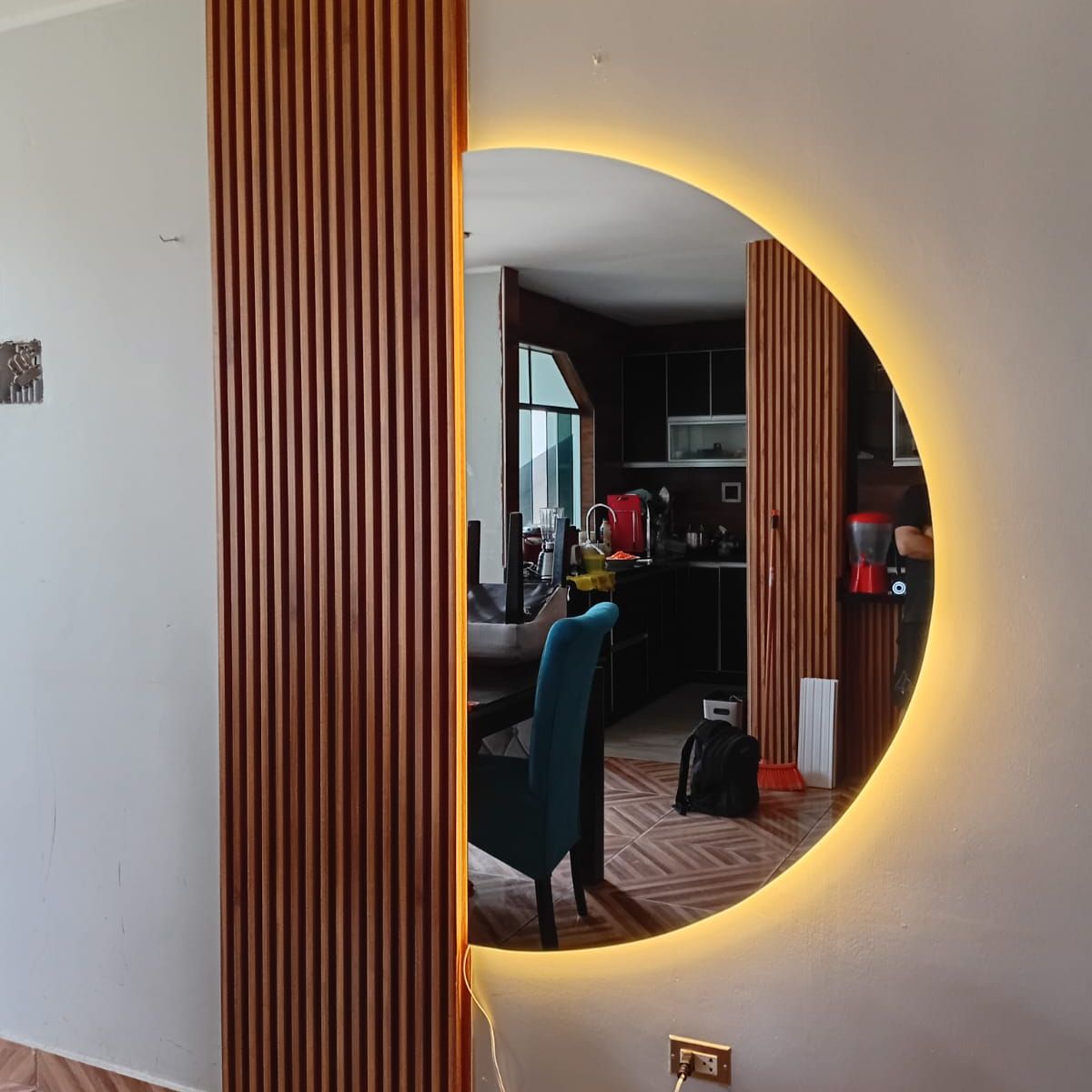 LUMINAR BRILLO & LUZ - Espejo media luna con luces led