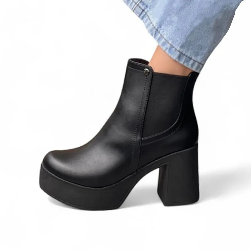 GENERICO - Botin Mujer Taco 9 Liga 1111-70 Color Negro