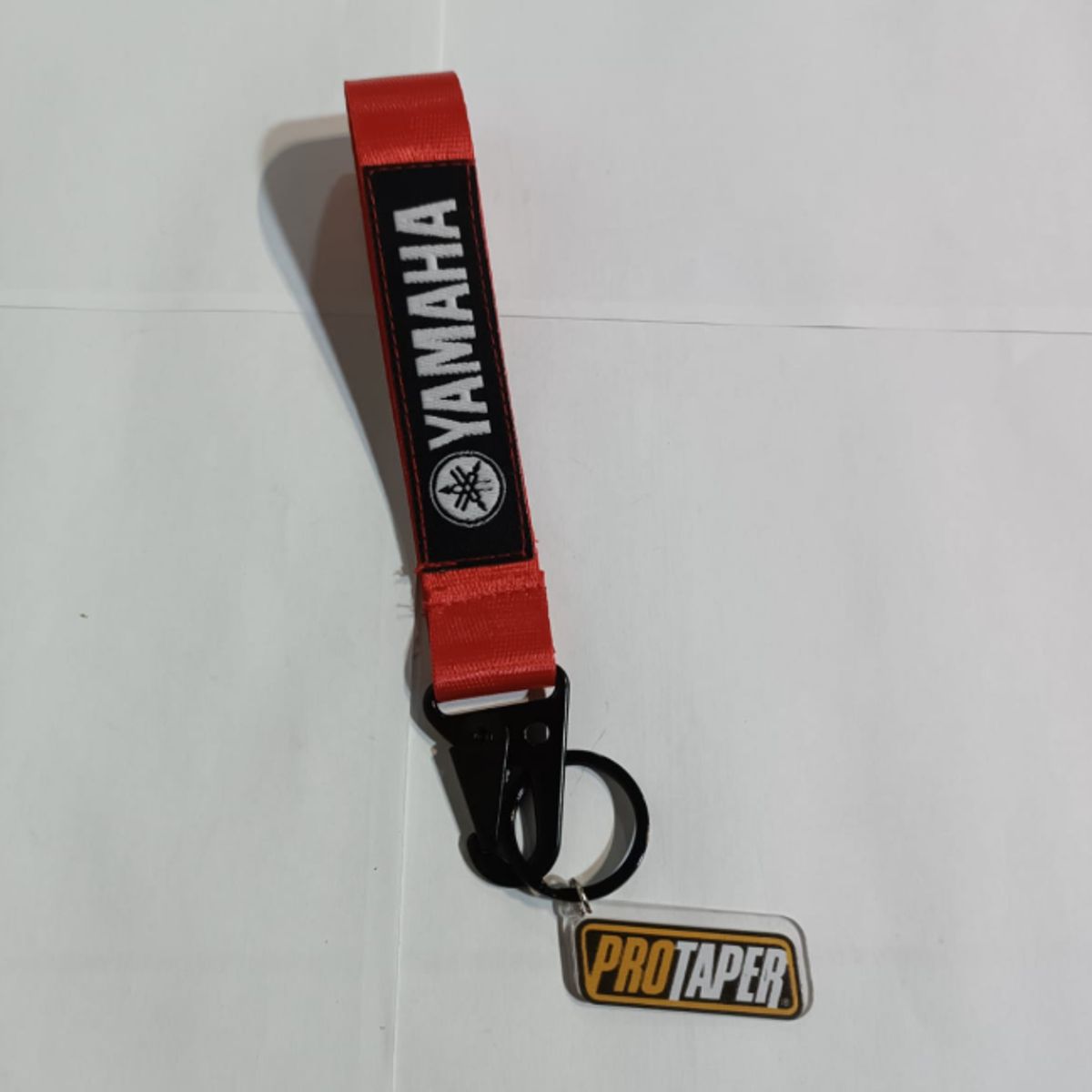 CES - LLAVERO LANYARD MOTO YAMAHA ROJO