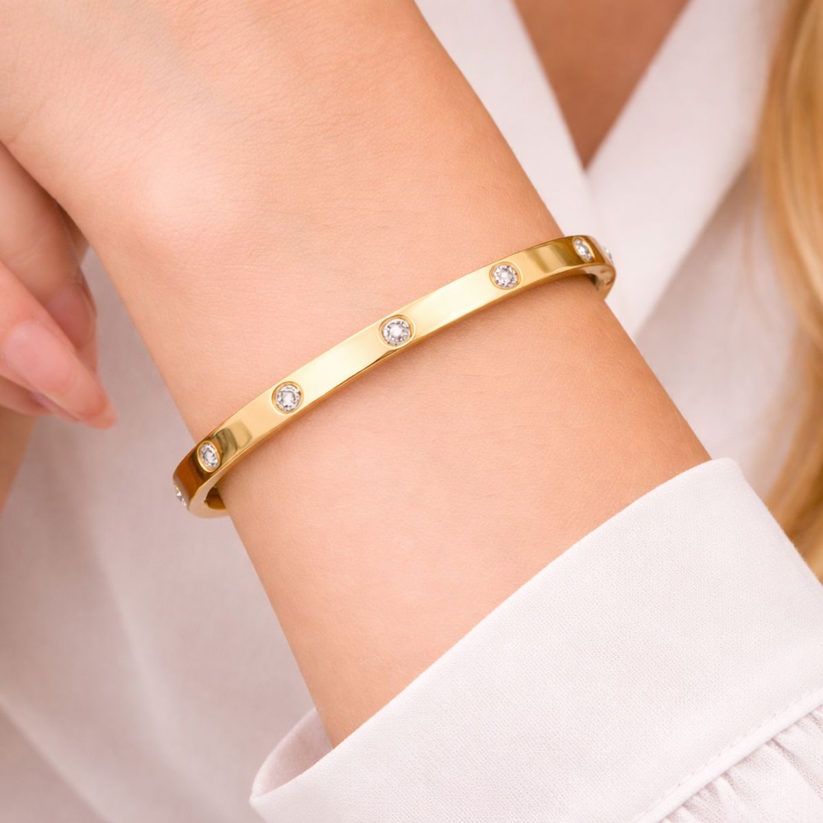 GENERICO - Pulsera Bangle con Brillos para Mujer  Acero Inoxidable