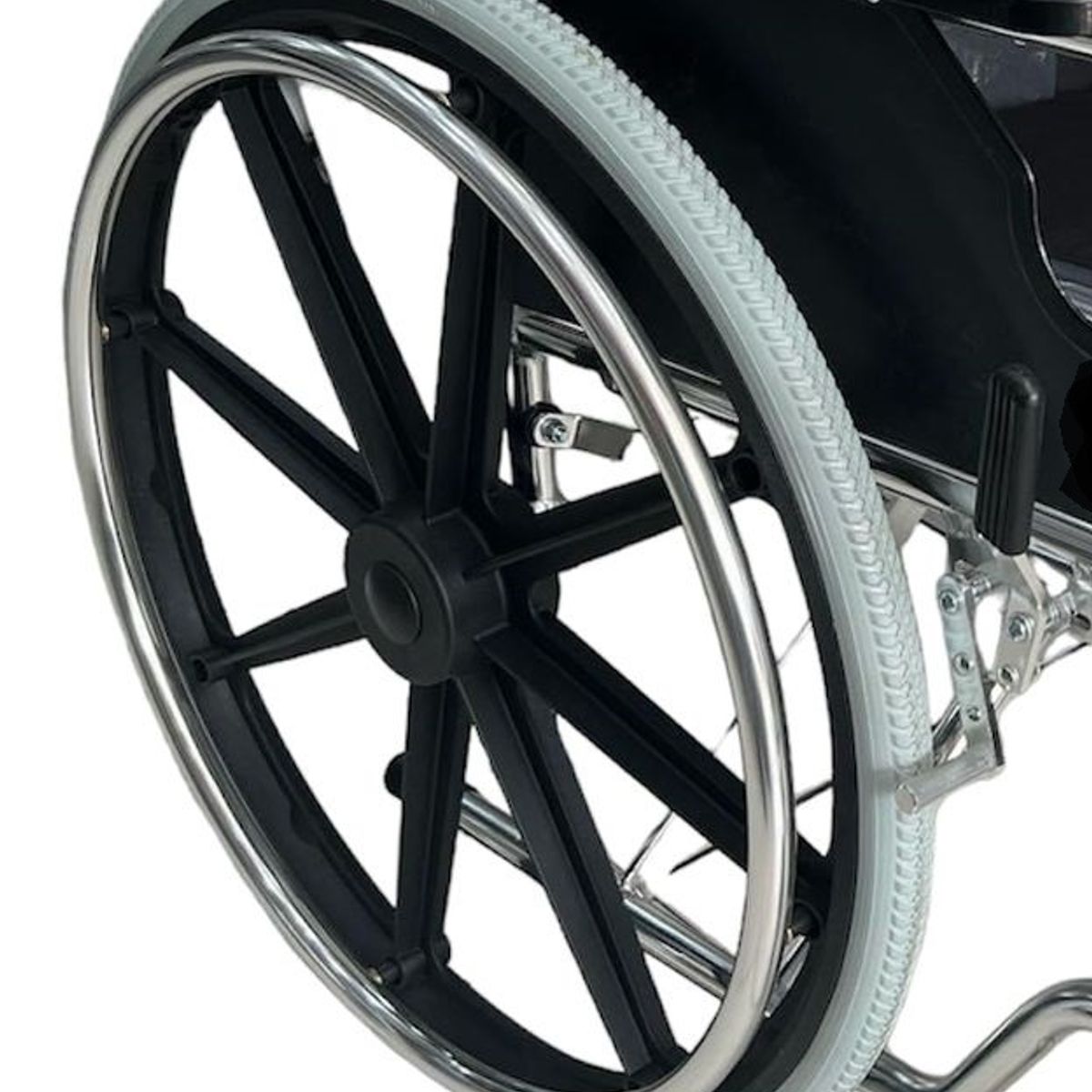 GENERICO - SILLA DE RUEDAS STANDAR  ACERO CROMADO - LLANTAS DE GOMA TODO TERRENO