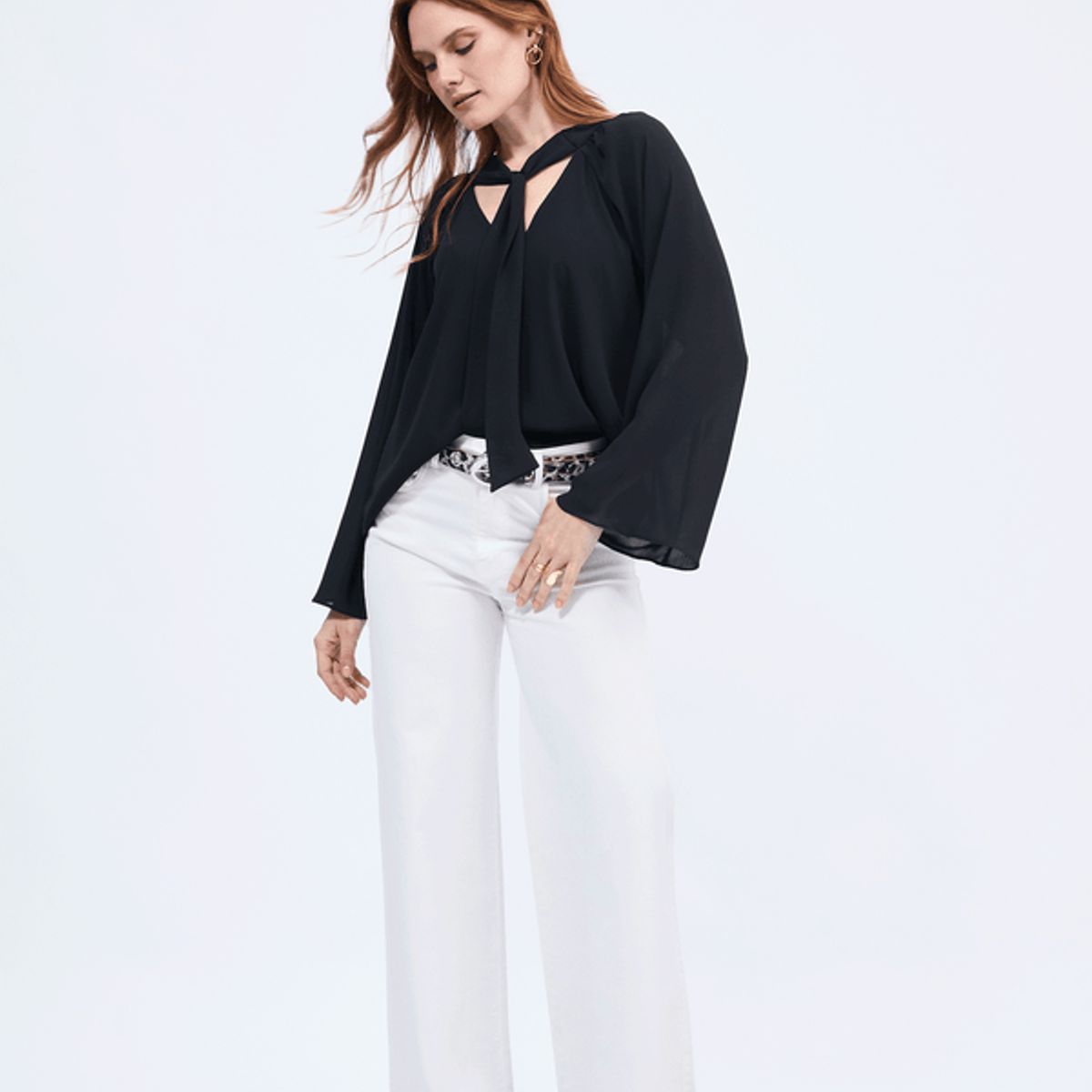 BANATY - BLUSA CUELLO V CON LAZO PARA AMARRAR PARA MUJER ALICE