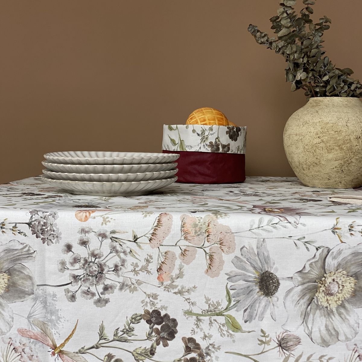 CASIOPIA - Mantel antimanchas cuadrado 8 sillas Natura