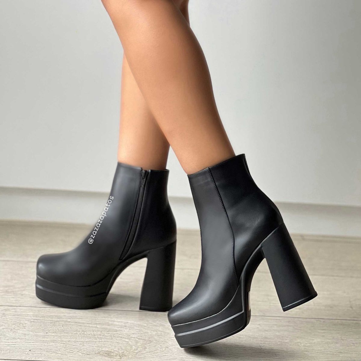 GENERICO - BOTIN TACO 9 GILIA PARA MUJER COLOR NEGRO