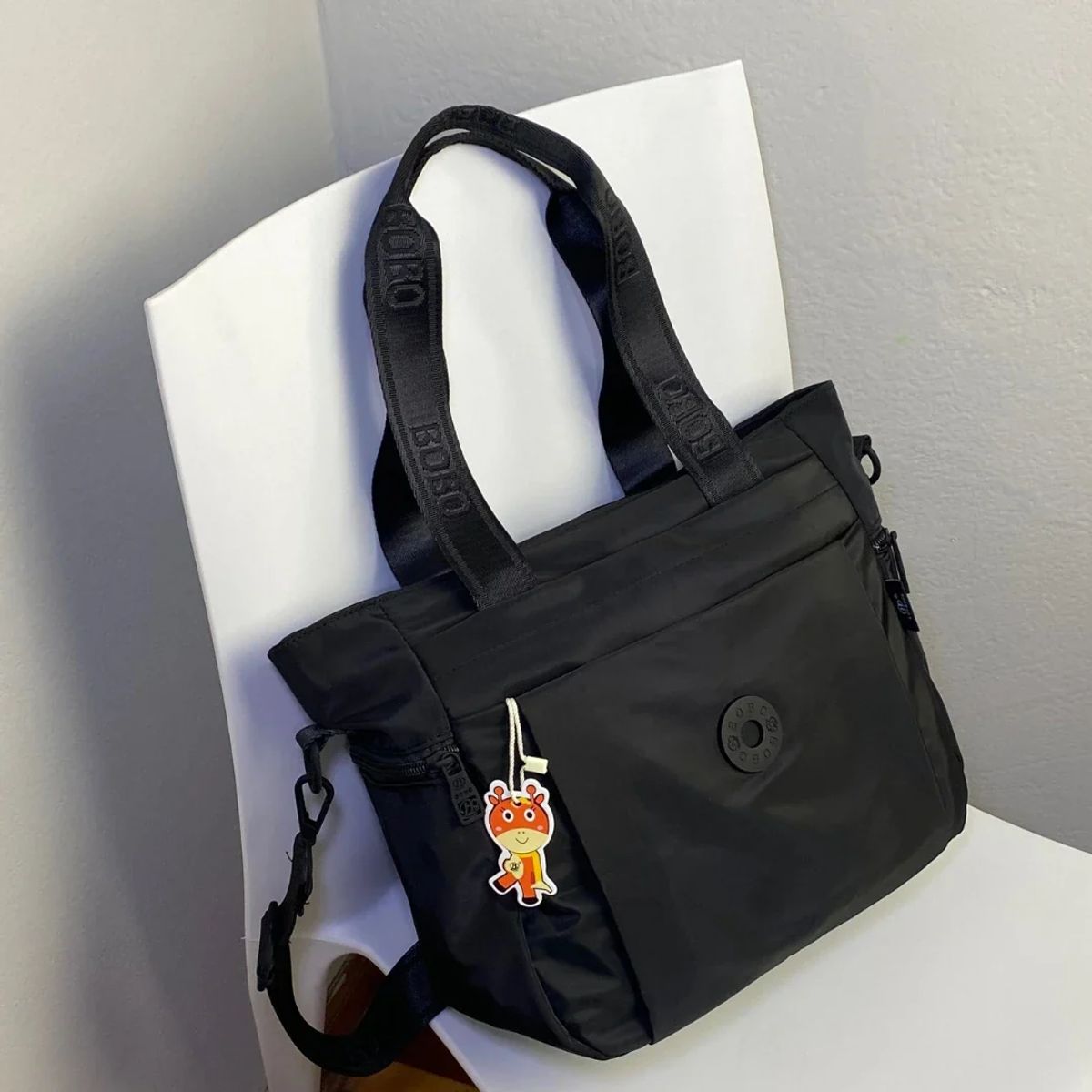 GENERICO - Bolso Bobo mediano Pía mate con portatomatodo