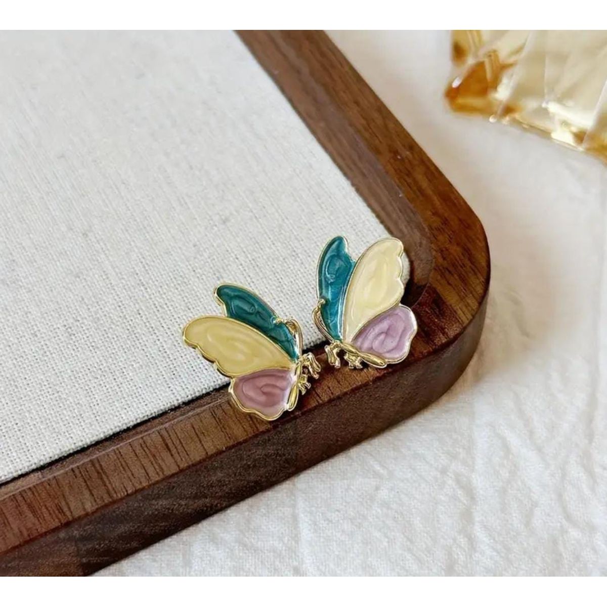 MORITA BAG STORE - ARETES PARA MUJER CON DISEÑO ALAS DE MARIPOSA