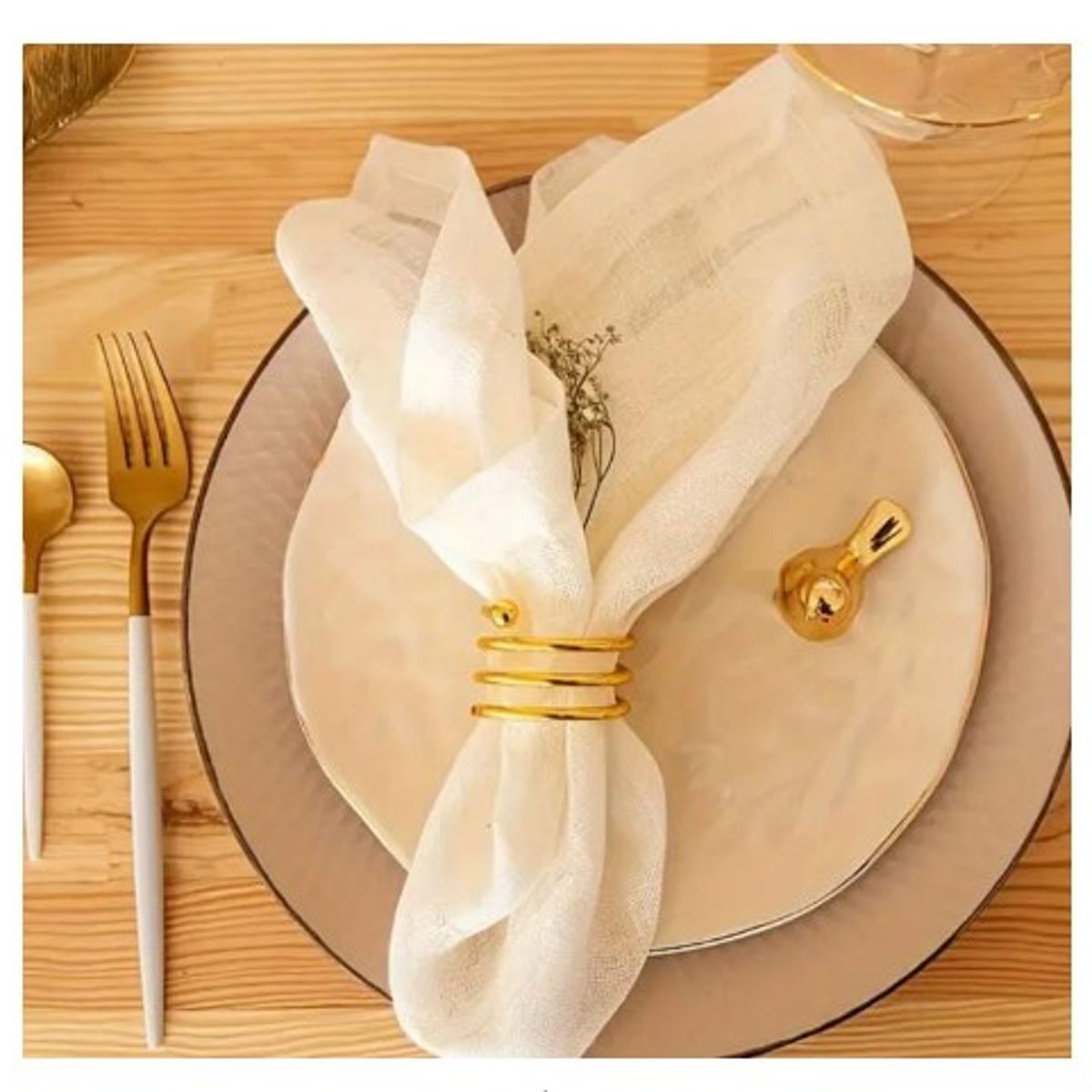 GENERICO - AROS DE SERVILLETAS DORADO 4 UN CALIDAD PREMIUN A1