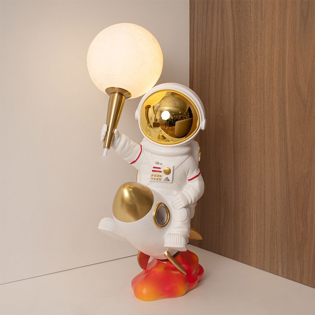 PANORAMA HOGAR - Lámpara de Mesa Panadecor Astronauta Poliresina 42CM