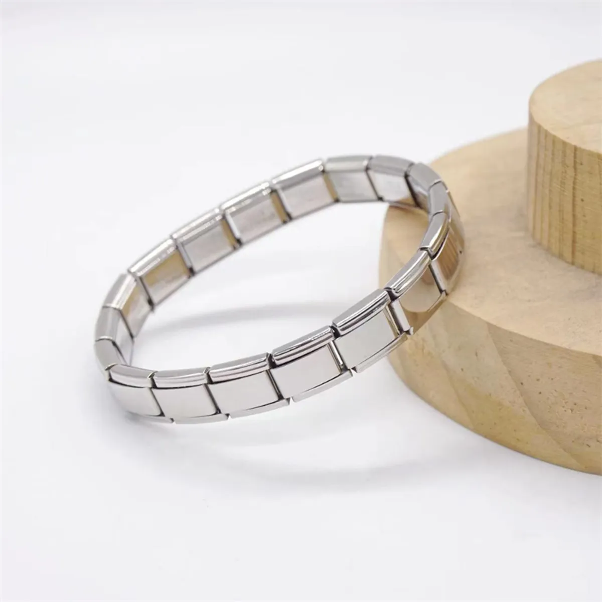 GENERICO - Pulsera Clásica de Acero Inoxidable para Hombre Ajustable