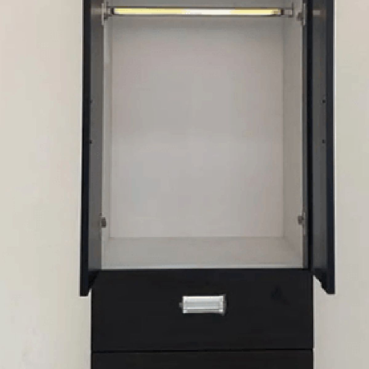 MUEBLES CRISOSTOMO - Ropero de Melamina 2 Puertas Negro 60cm